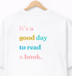 Oversize T-Shirt "It´s a good day to read a book"